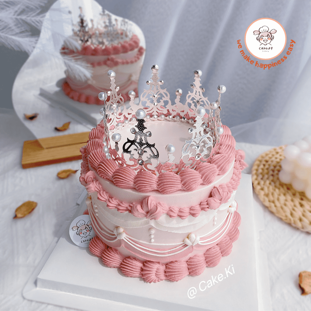 Cake Ki Bakery | (2 Days Pre-Order) Vintage Series with Crown Design F