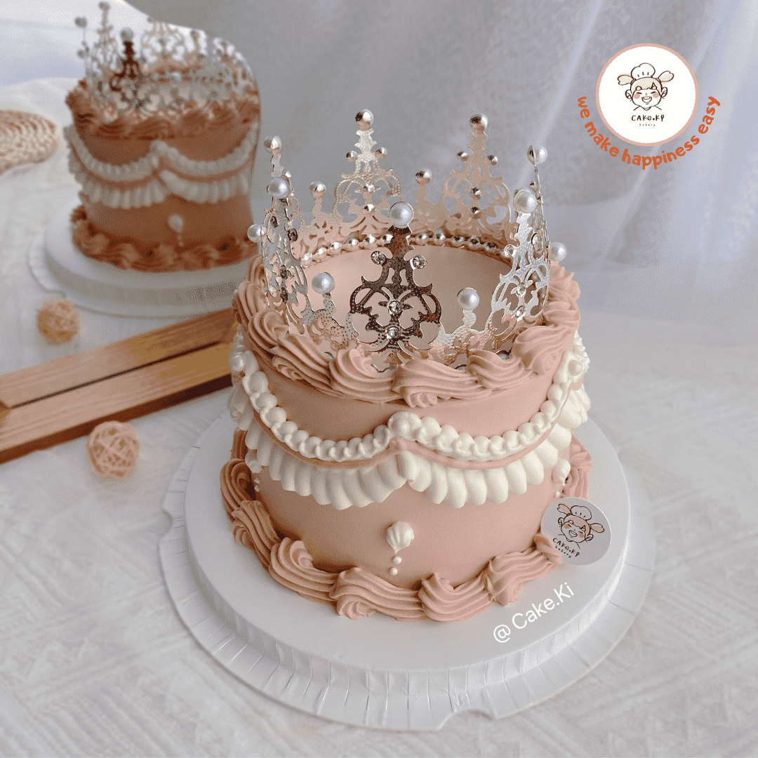 Cake Ki Bakery | (2 Days Pre-Order) Vintage Series with Crown Design E
